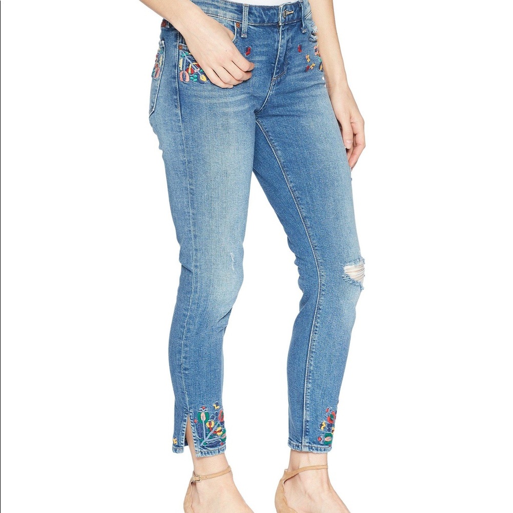 Lucky Brand Embroidered Ava Skinny Jean